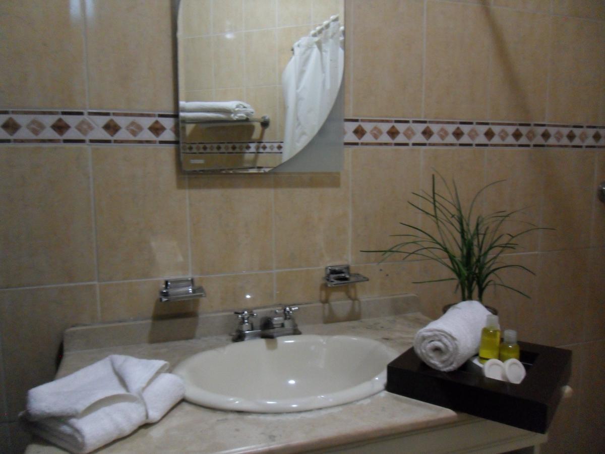 Hotel Suite Azomali Тула де Аленде Екстериор снимка