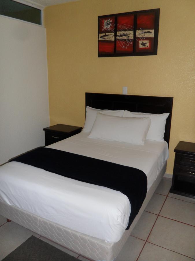Hotel Suite Azomali Тула де Аленде Екстериор снимка