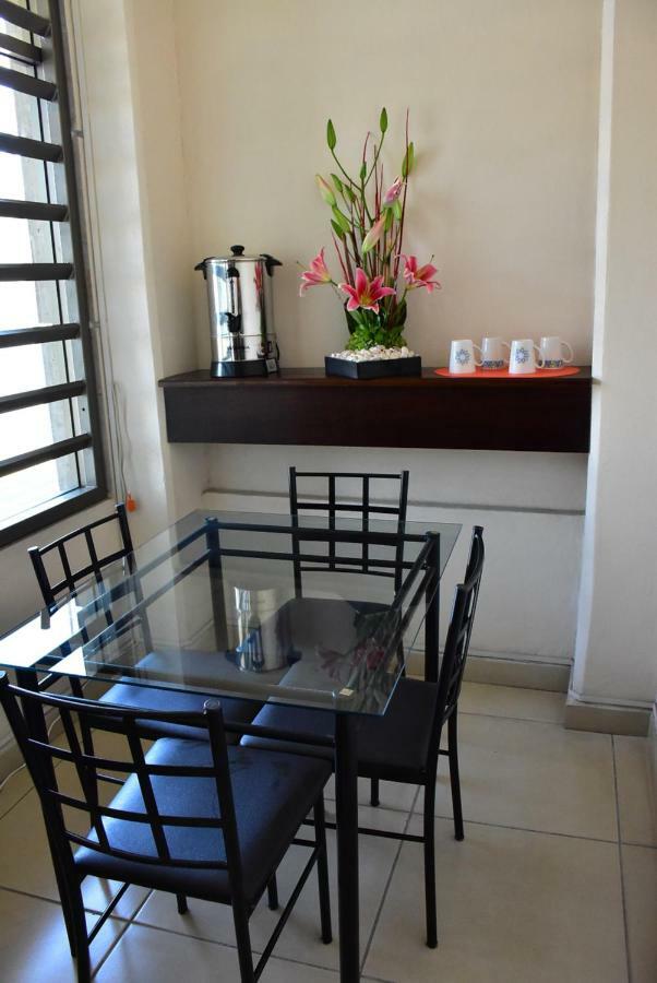 Hotel Suite Azomali Тула де Аленде Екстериор снимка